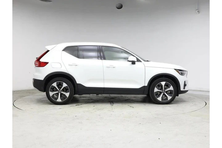 $30998 : Volvo XC40 2024 AWD B5 Plus image 7
