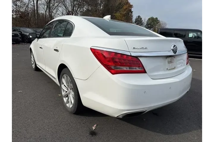 $11547 : Buick LaCrosse 2016 Leather image 3