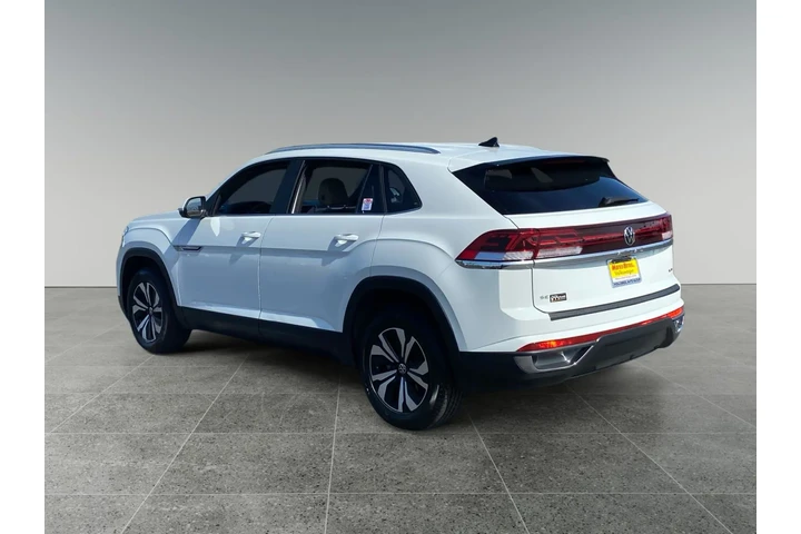 $30545 : Volkswagen Atlas Cross Sport image 3