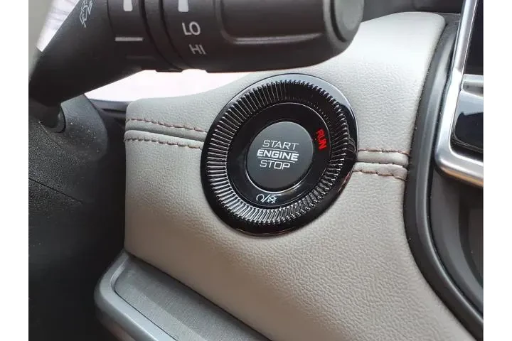 $25338 : Jeep Compass 2025 4x4 Limite image 9