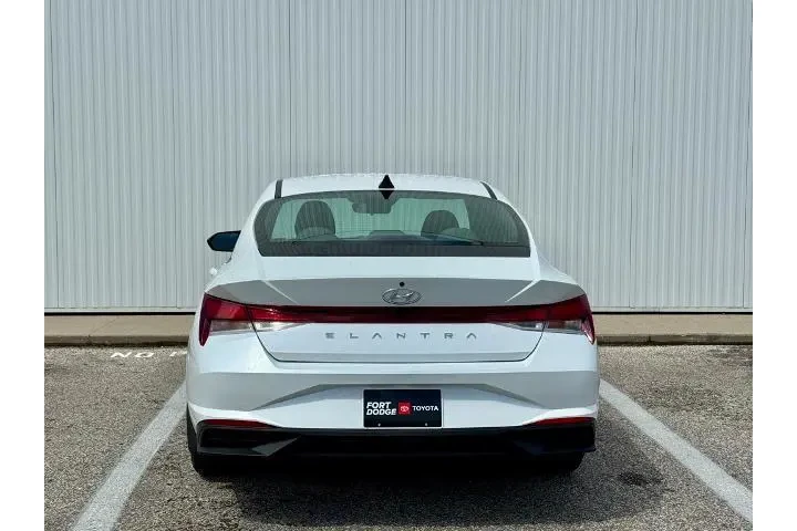$18256 : Hyundai ELANTRA 2021 SEL 4dr image 4