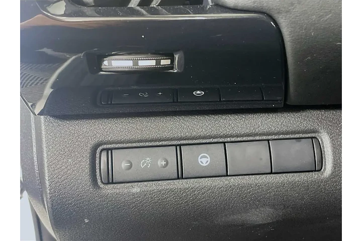 $30995 : Nissan Pathfinder 2024 AWD S image 8