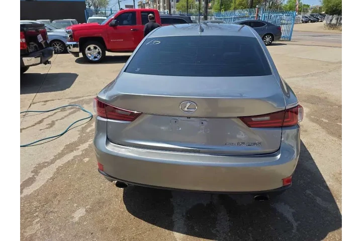 $12500 : 2014 IS 250 image 8