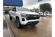 $30488 : Chevrolet Colorado 2024 4x2 thumbnail