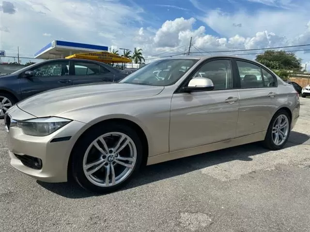 $6847 : 2013 BMW 3 Series 328i image 3