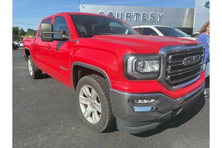 $27316 : GMC Sierra 1500 2017 4x4 SLE image 6