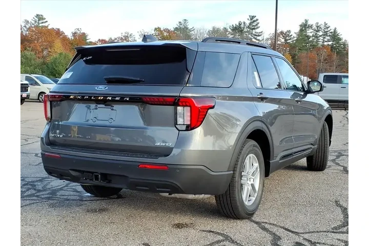 $38999 : Ford Explorer 2026 AWD Activ image 4