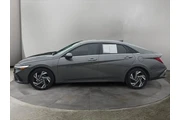 $26216 : Hyundai ELANTRA Hybrid 2024 thumbnail