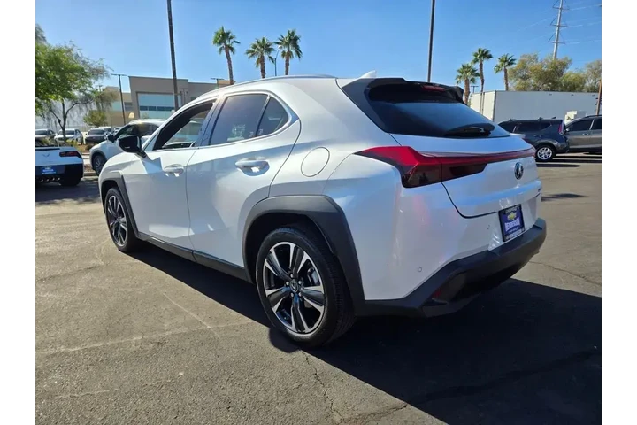 $24694 : Lexus UX 200 2021 4dr Crosso image 4