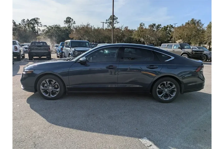 $27900 : Honda Accord 2023 EX 4dr Sed image 6