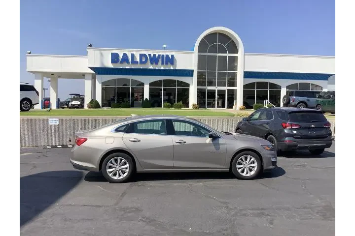 $18950 : Chevrolet Malibu 2023 LT 4dr image 8