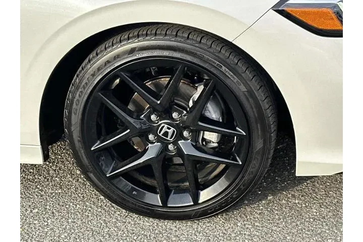 $25772 : Honda Civic 2025 Sport 4dr S image 10