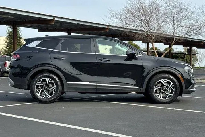 $19798 : Kia Sportage 2024 LX 4dr SUV image 10