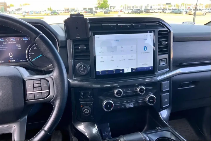 $39332 : Ford F-150 2022 4x4 XLT 4dr image 7