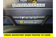 $34783 : Ram 1500 2021 4x4 Laramie 4d thumbnail