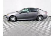 $21900 : Toyota Camry Hybrid 2022 LE thumbnail