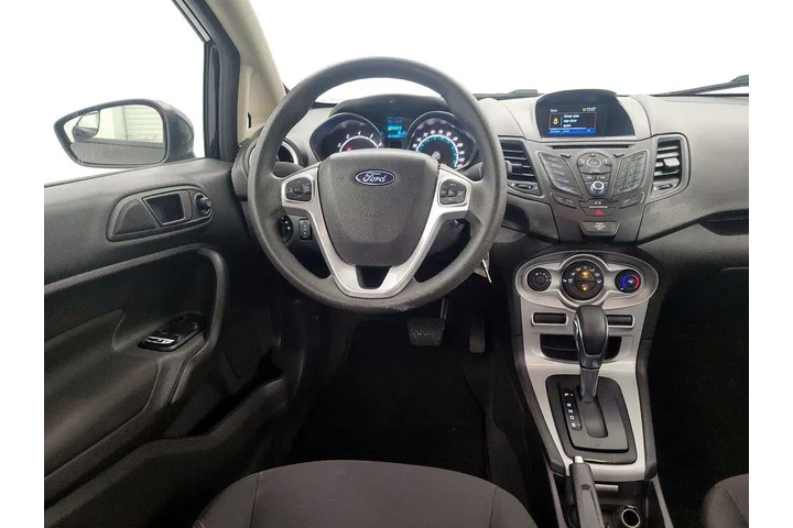 $10998 : Ford Fiesta 2019 SE 4dr Seda image 10