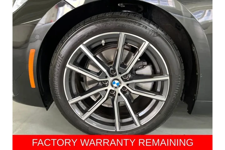 $36688 : 2024 2 Series 230i image 9