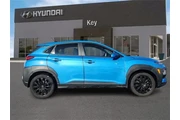 $12995 : Hyundai KONA 2021 AWD SE 4dr thumbnail