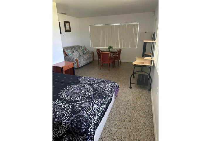 $1000 : Habitación kissimmee image 1