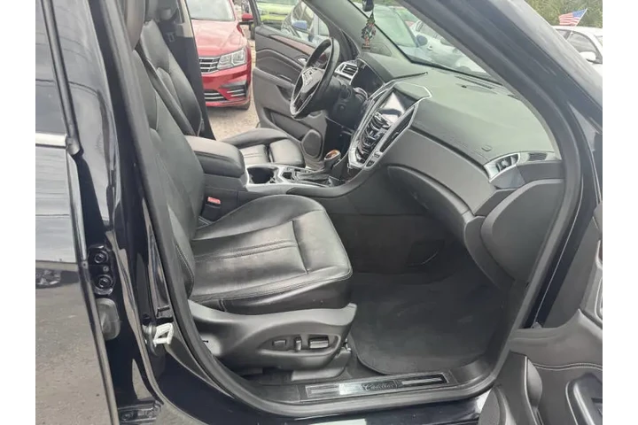 $7897 : 2013 SRX Premium Collection image 4