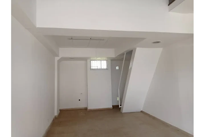 $320000000 : Arriendo local comercial image 3