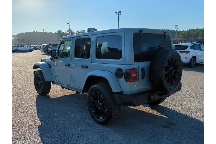 $34730 : Jeep Wrangler 2024 4x4 Sahar image 6