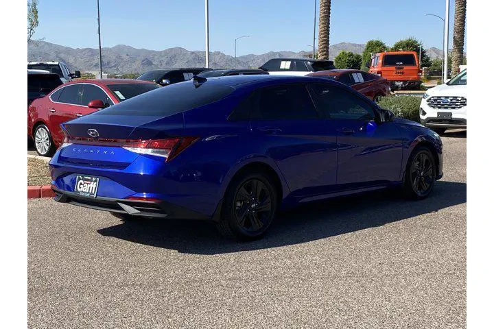 $17492 : Hyundai ELANTRA 2023 SEL 4dr image 3
