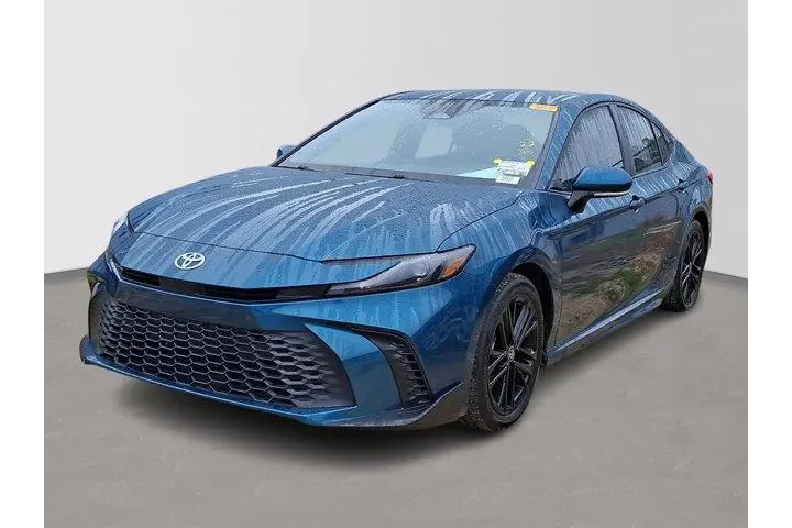 $32987 : Toyota Camry 2025 SE 4dr Sed image 3