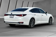 $30500 : Lexus ES 300h 2023 4dr Sedan thumbnail
