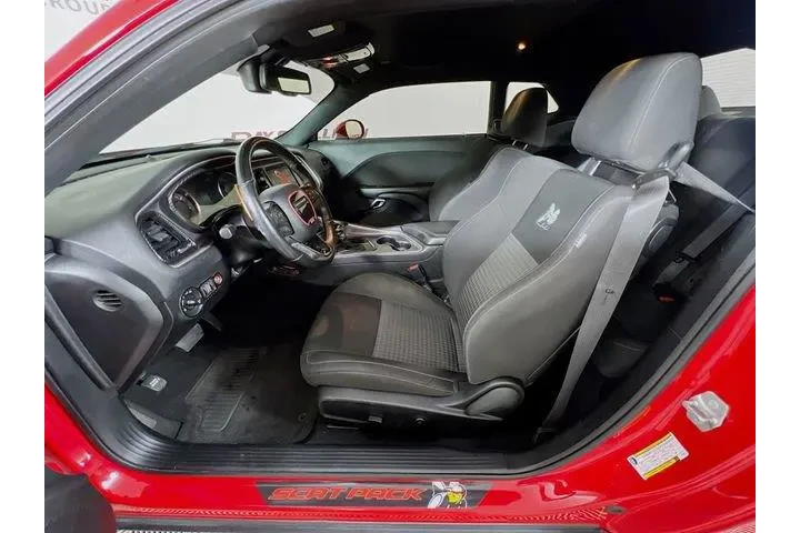 $35975 : Dodge Challenger 2020 R/T Sc image 10