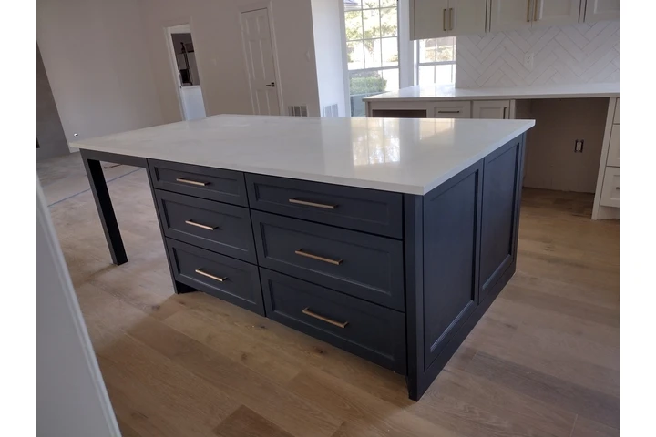 Custom cabinets image 3