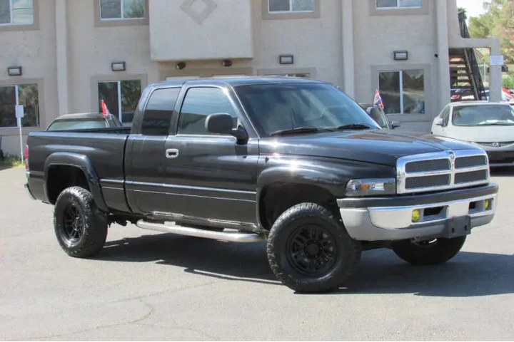 $10995 : 2001 Ram 1500 SLT Plus image 9
