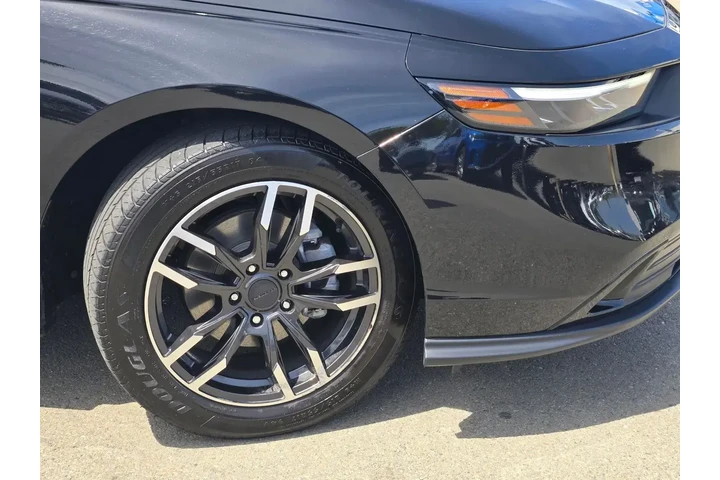 $27588 : Honda Accord 2025 SE 4dr Sed image 9