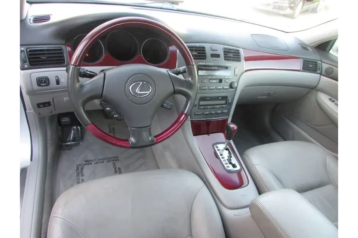 $5995 : 2002 ES 300 image 10