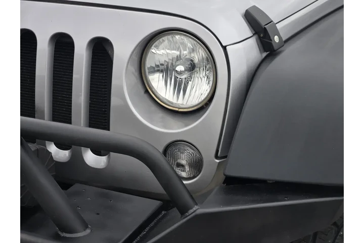$20992 : Jeep Wrangler 2015 4x4 Sport image 10