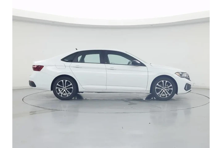 $21998 : Volkswagen Jetta 2023 Sport image 7