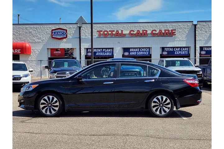$16974 : 2017 Accord EX-L image 3