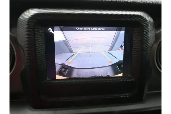 $34998 : Jeep Gladiator 2023 4x4 Will image 4