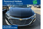 $17998 : Chevrolet Malibu 2024 LT 4dr thumbnail