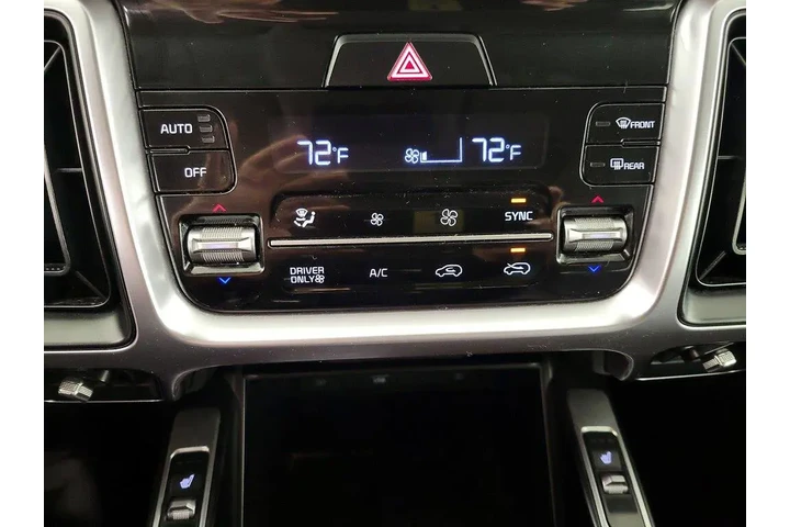 $29998 : Kia Sorento Hybrid 2023 AWD image 9