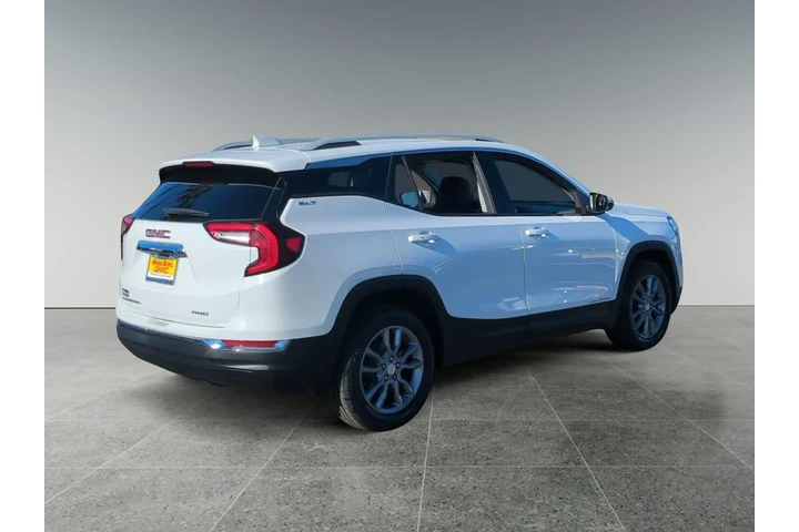 $19500 : GMC Terrain 2024 AWD SLT 4dr image 5