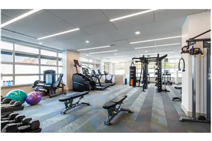 $3240 : Rental property with 1 bedro image 7