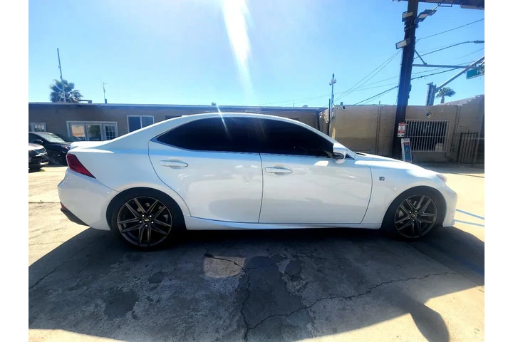 $17995 : 2016 IS 200t image 8