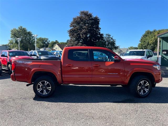 $27490 : 2016 Tacoma image 2