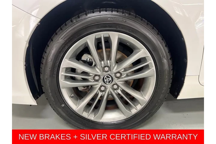 $12988 : Silver Certified2015 Camry SE image 9