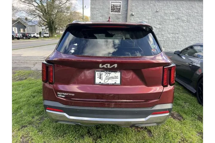 $31097 : Kia Sorento 2025 S 4dr SUV image 5
