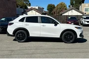 $26918 : Honda HR-V 2025 AWD Sport 4d thumbnail