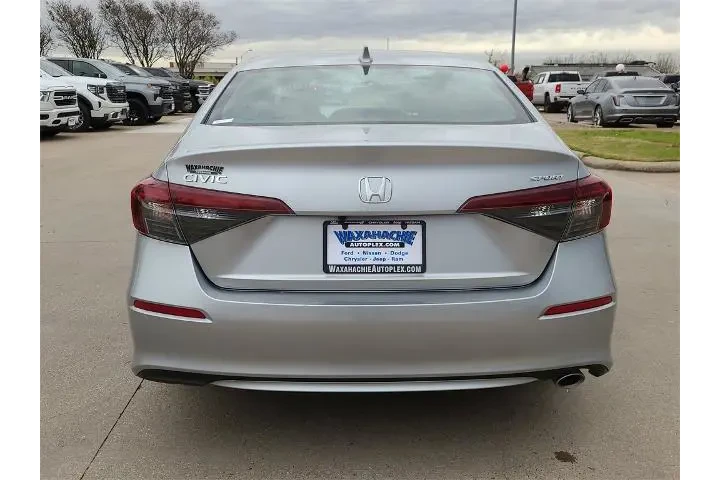 $25068 : Honda Civic 2025 Sport 4dr S image 4