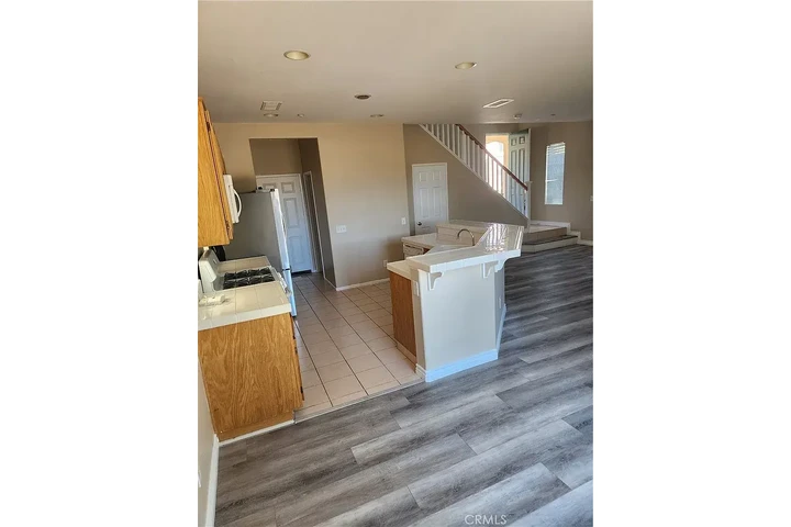 $2000 : 4507 Country Glen Ct, Riversid image 6